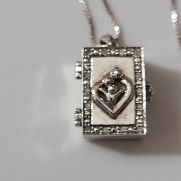 Vintage 925 real diamonds box couple & child necklace 80's photo Locket chain - Picture 16 of 16
